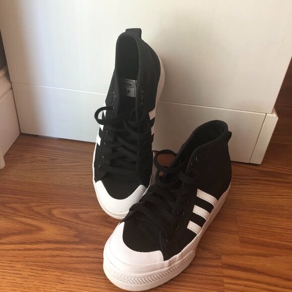 Adidas Nizza Platform Mid Sneakers - Picture 2 of 6